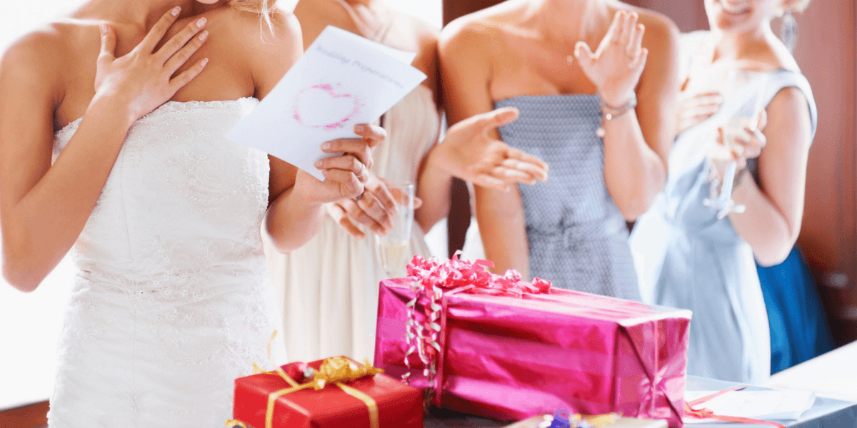 Redditor Rescinds Sister-In-Law's 'Europe Trip' Wedding Gift After She ...