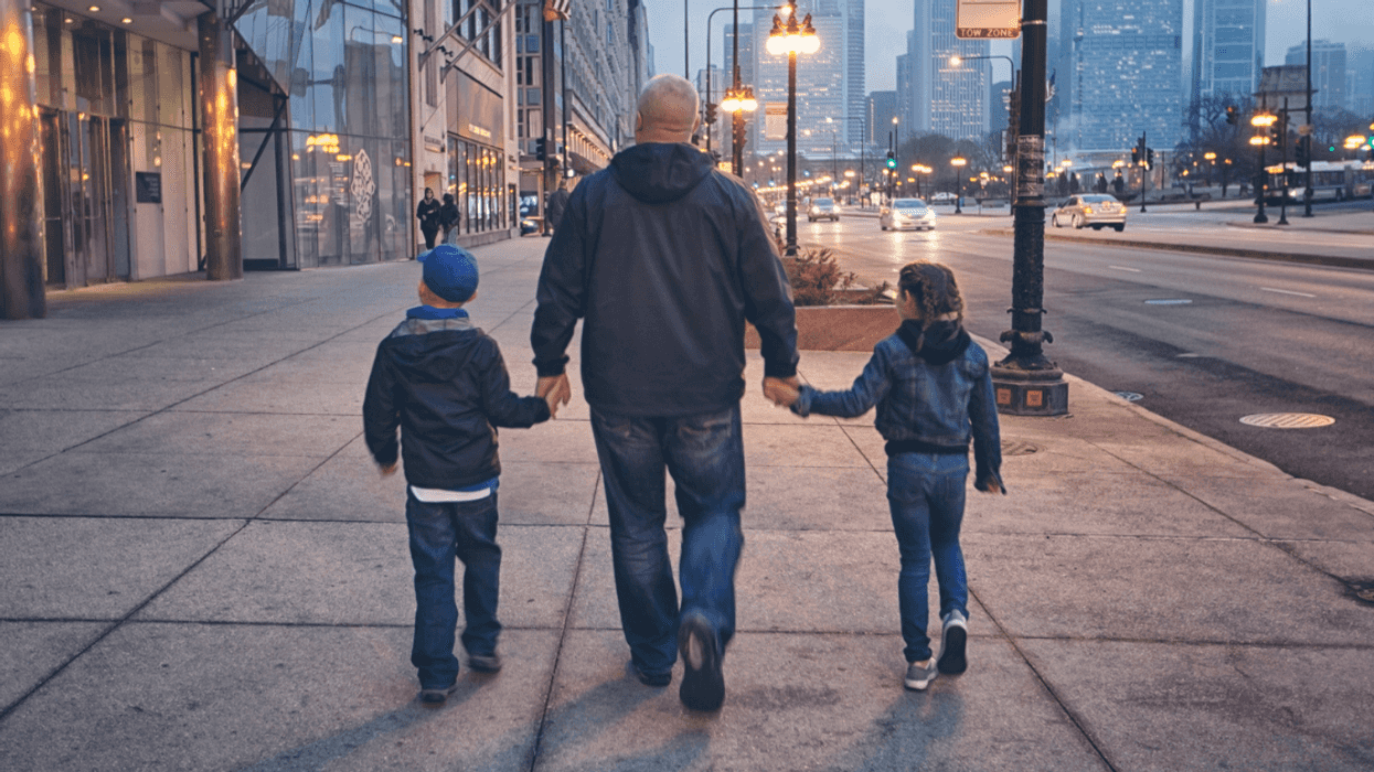 A dad with his two children