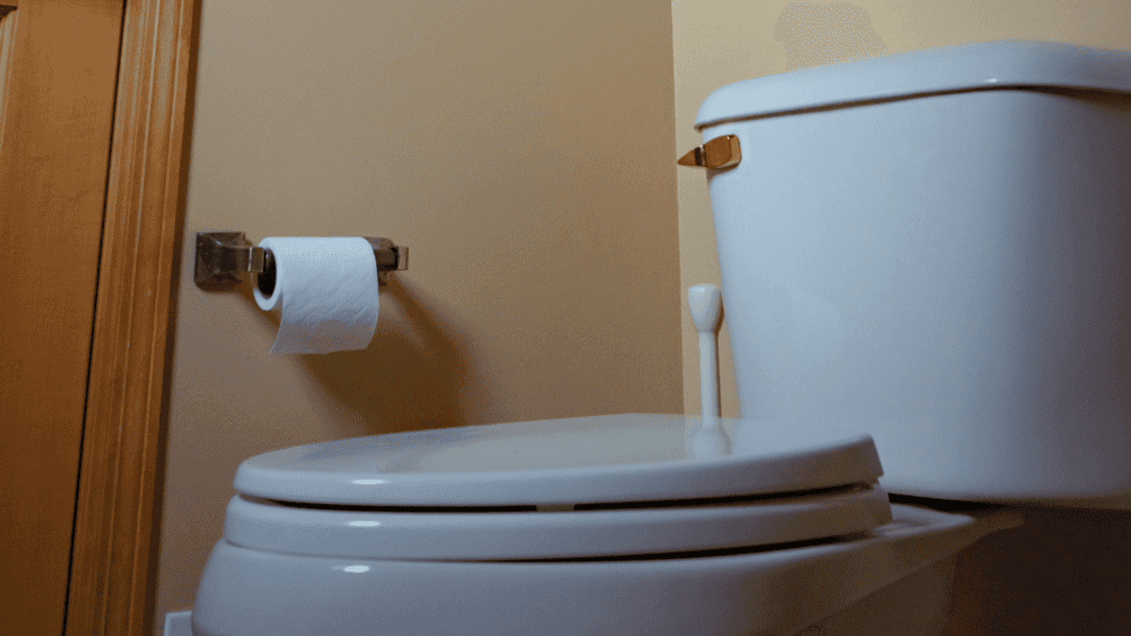 Guy Livid After Wife 'Bans' Him From Pooping In Master Bathroom Because She Needs It To Get Ready For Work