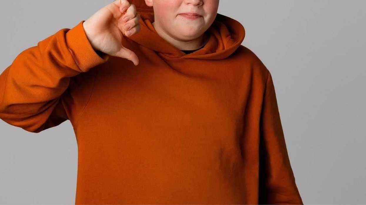 Parent Stirs Drama By Telling Overweight Son They're Surprised His Girlfriend Is Attracted To Him