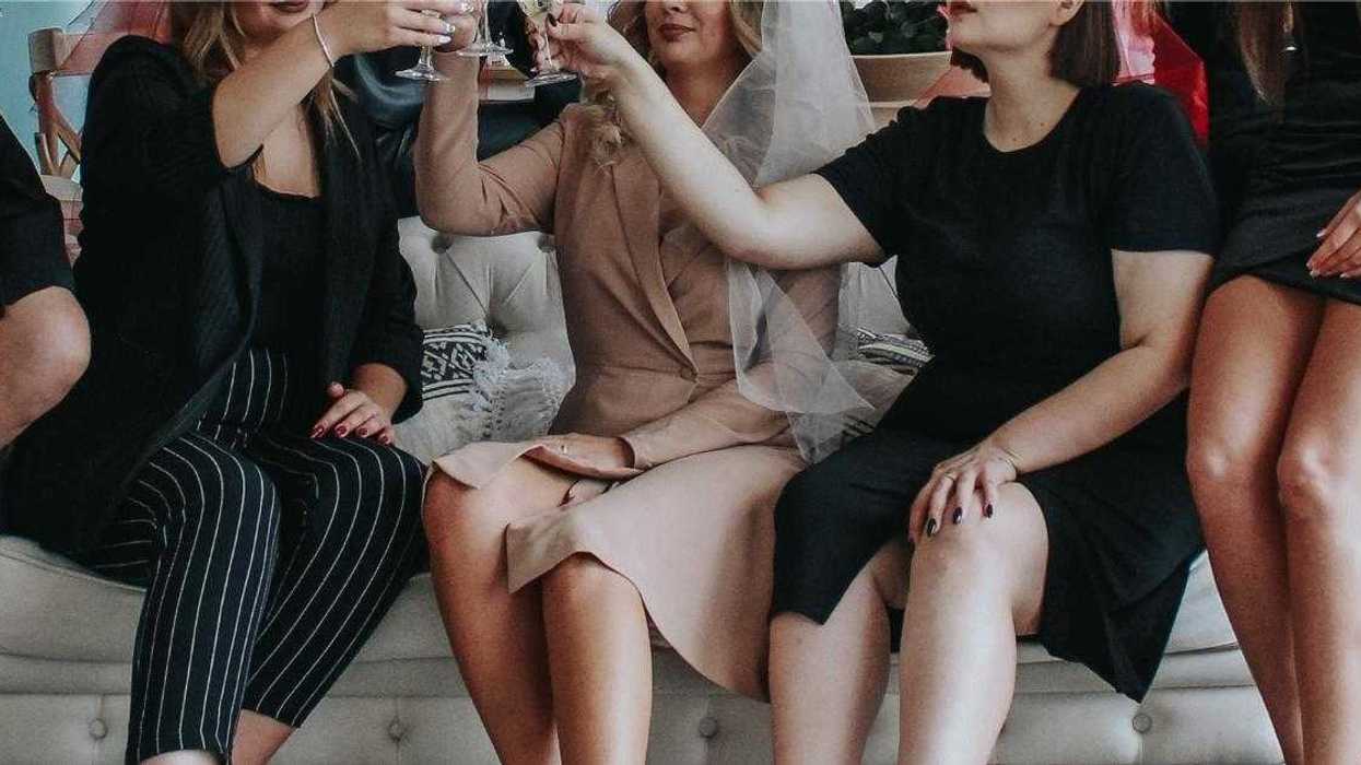 Woman Lashes Out After Drunk Cousin Tells Bachelorette Party She 'Sucked D*ck' For A Living