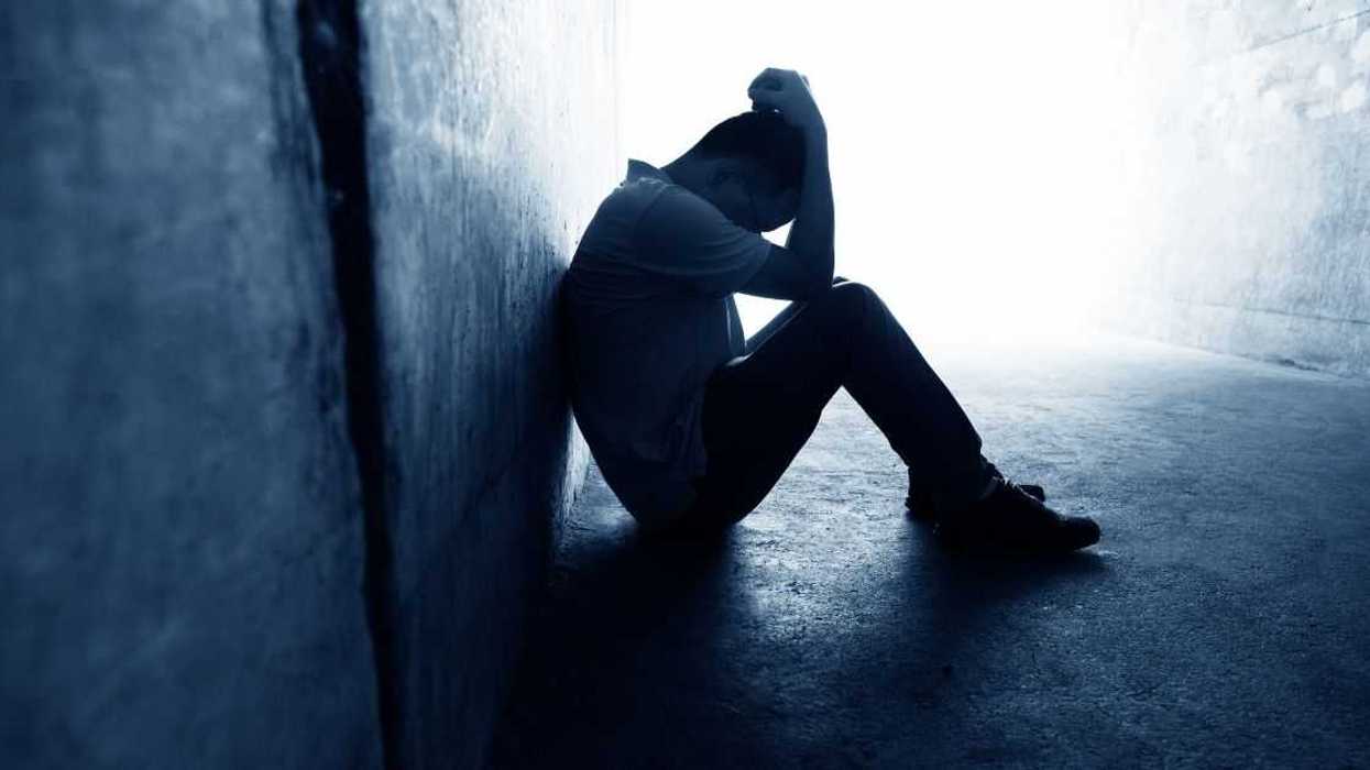 Redditor Called Out For Throwing Surprise Party For Boyfriend Whose Parents Died On His Birthday