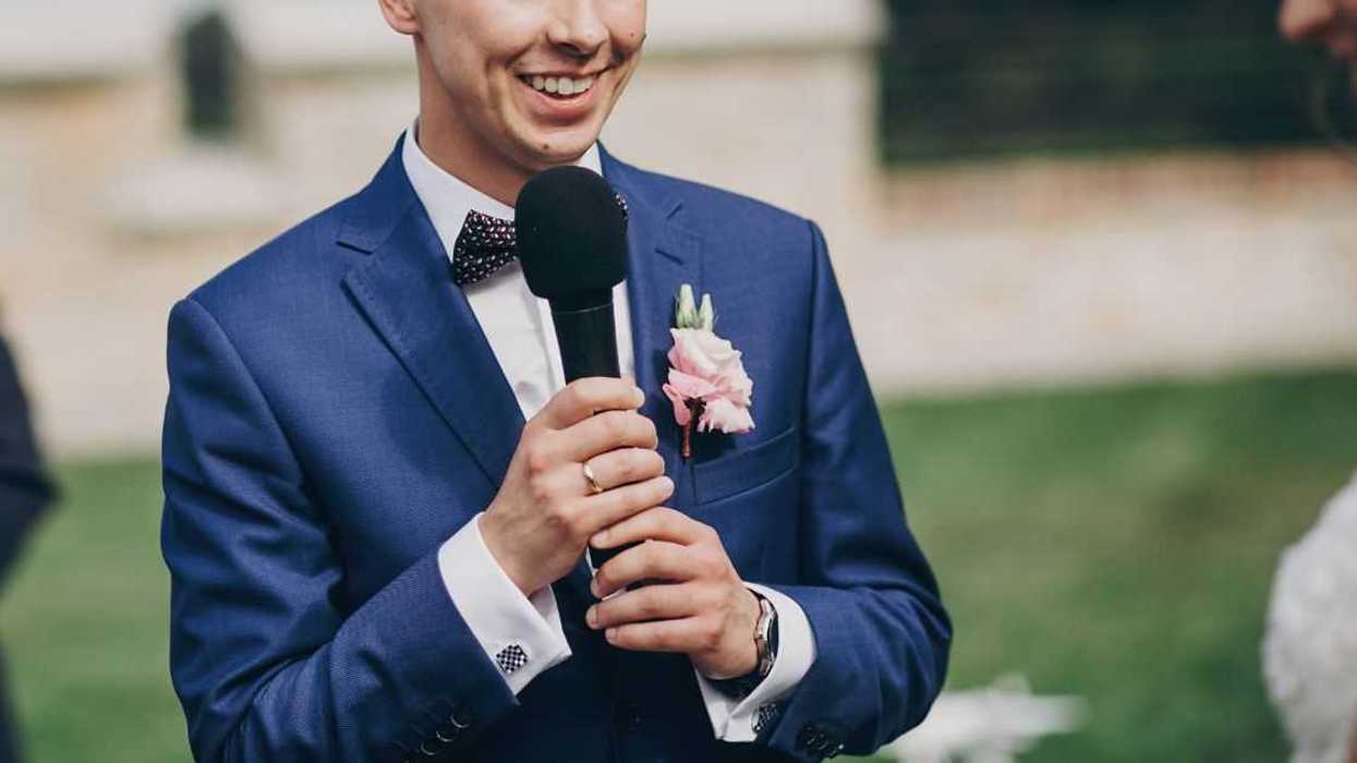 Bride Irate After Groom Says She Looks Like A 'Department Store Mannequin' During Wedding Speech