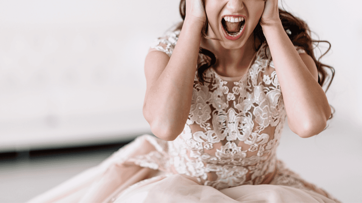 Redditor Called Out For Scheduling Their Wedding On Same Day As Their Estranged Stepsister's