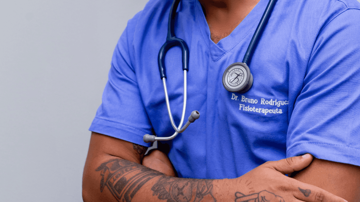 Redditor Called Out For Refusing To Force Family To Call Doctor Boyfriend By His Professional Title