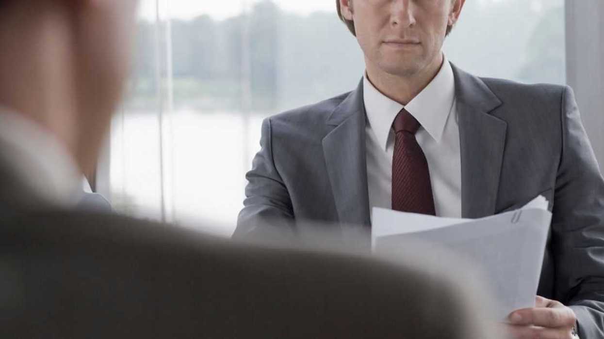 Guy Walks Out Of Job Interview After Manager Mocks His Native American Last Name