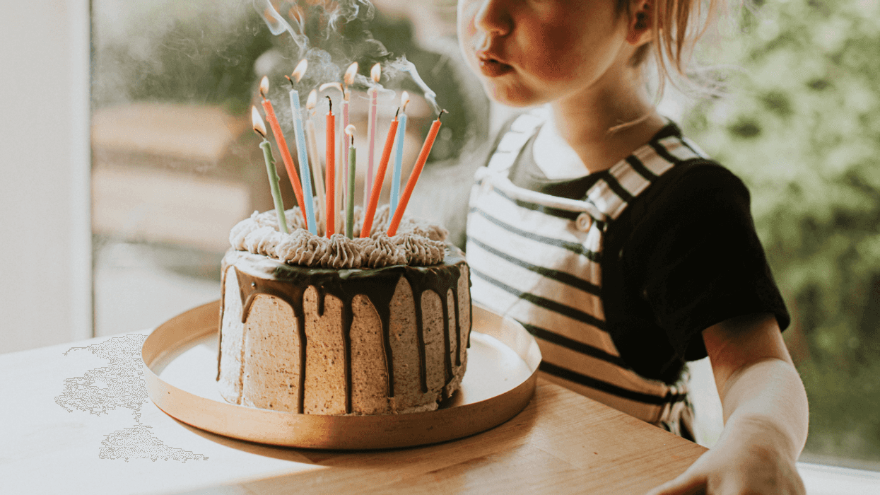 Mixed-Race Woman Called 'Racist' For Throwing Her White-Passing Daughter A 'Tiana-Themed' Birthday Party