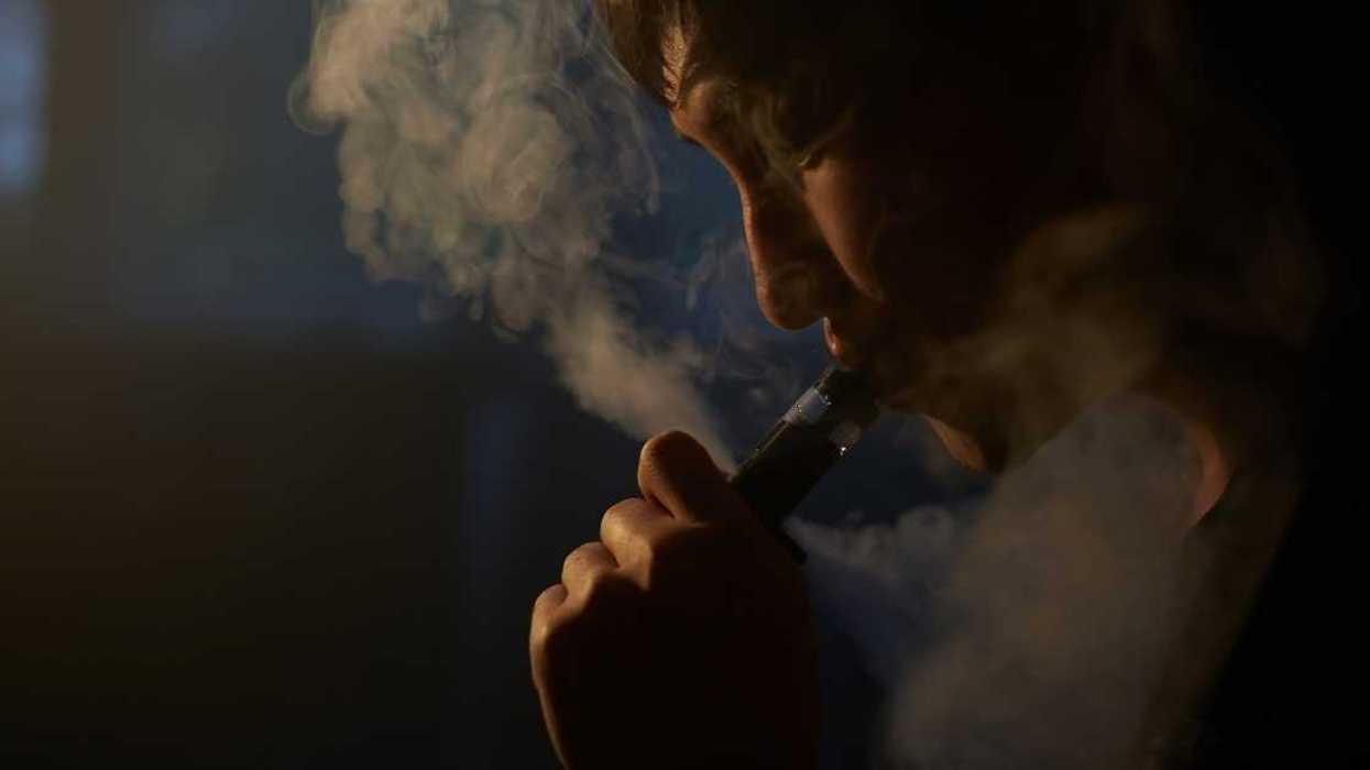 Woman Loses It On Her Boyfriend Who Won't Stop Vaping In Bed When She's Trying To Sleep