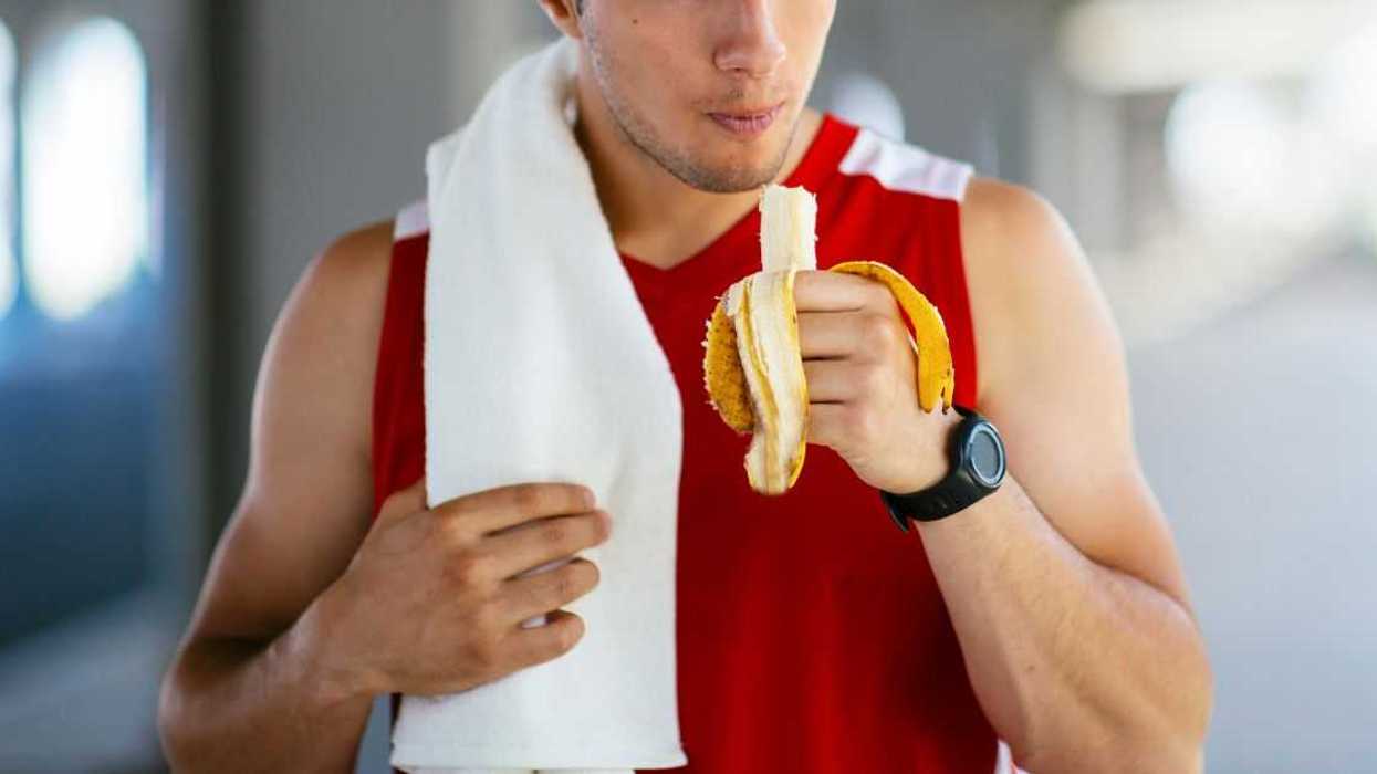 Guy Balks After New Coworker Reports Him To HR For 'Suggestively Eating A Banana'