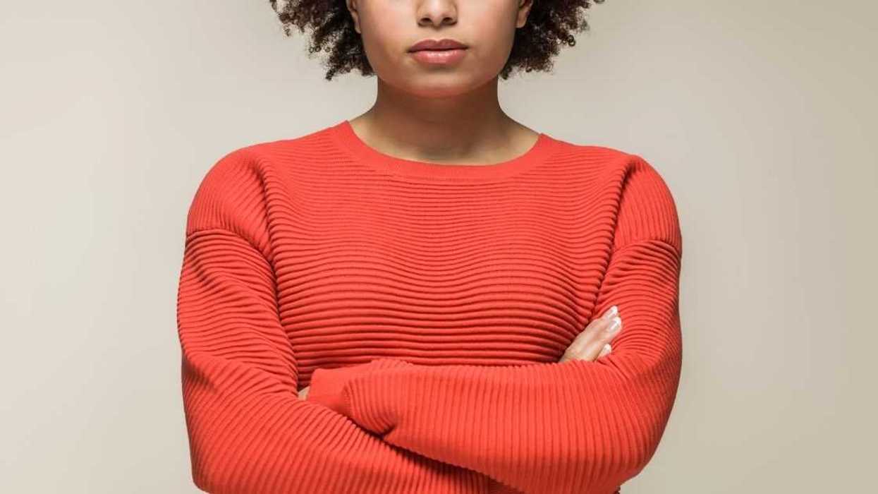 Single Redditor Stirs Drama By Demanding Their Own Room On A Vacation With All Couples