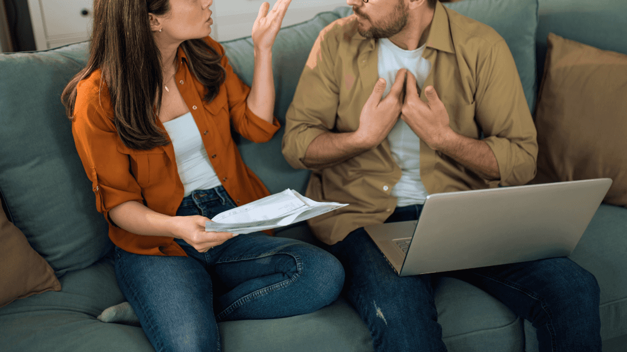 couple arguing over finances