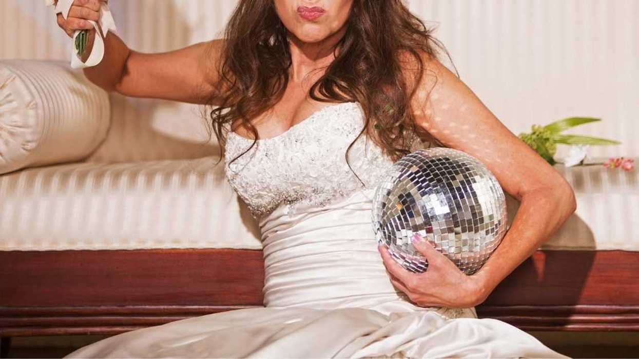 Bride-To-Be Furious After Sister Calls Her Out For Having Unrealistically Lavish Wedding Plans