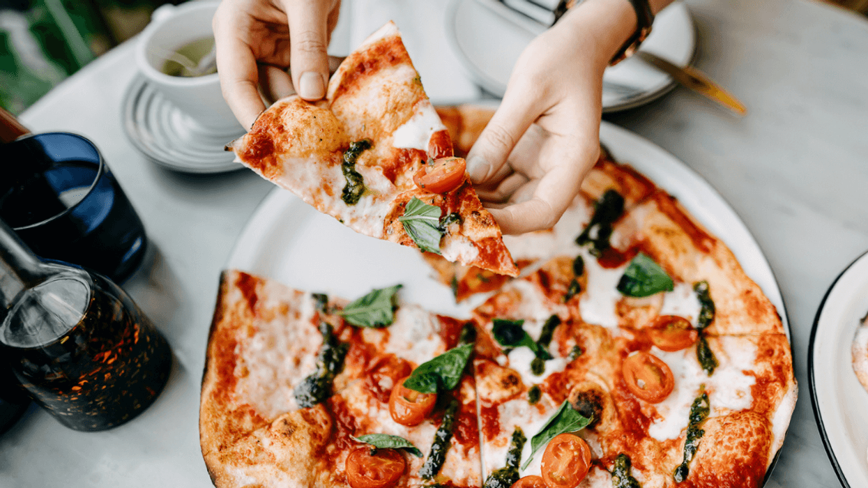 Model Tricked Into Eating Pizza With Gluten In It Because Boyfriend Wants Her To Try 'Normal Food'