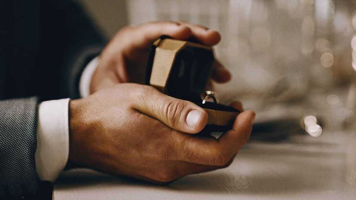 Groom Threatens To Ban His Brother From His Wedding For Planning To Propose During The Reception