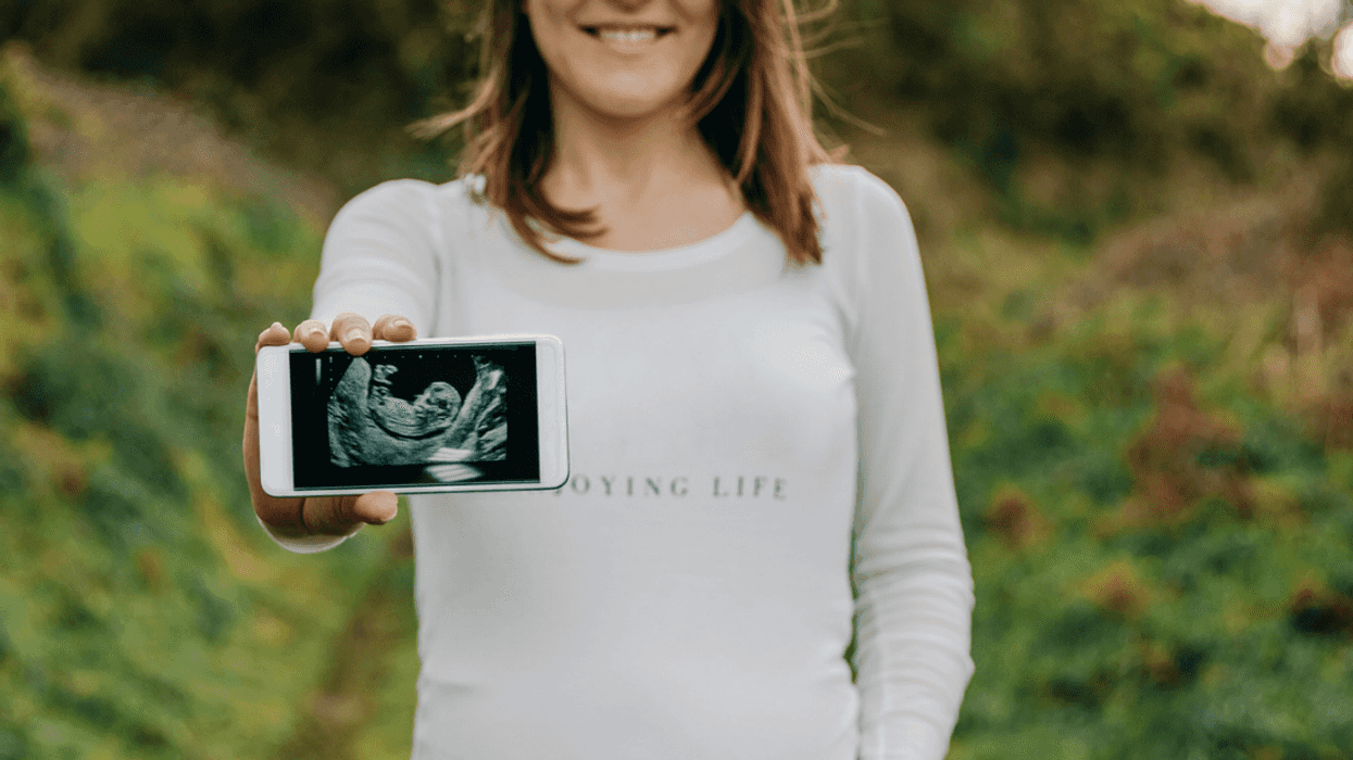 Woman Announces Pregnancy Moments After Brother And SIL Say They Had A Miscarriage