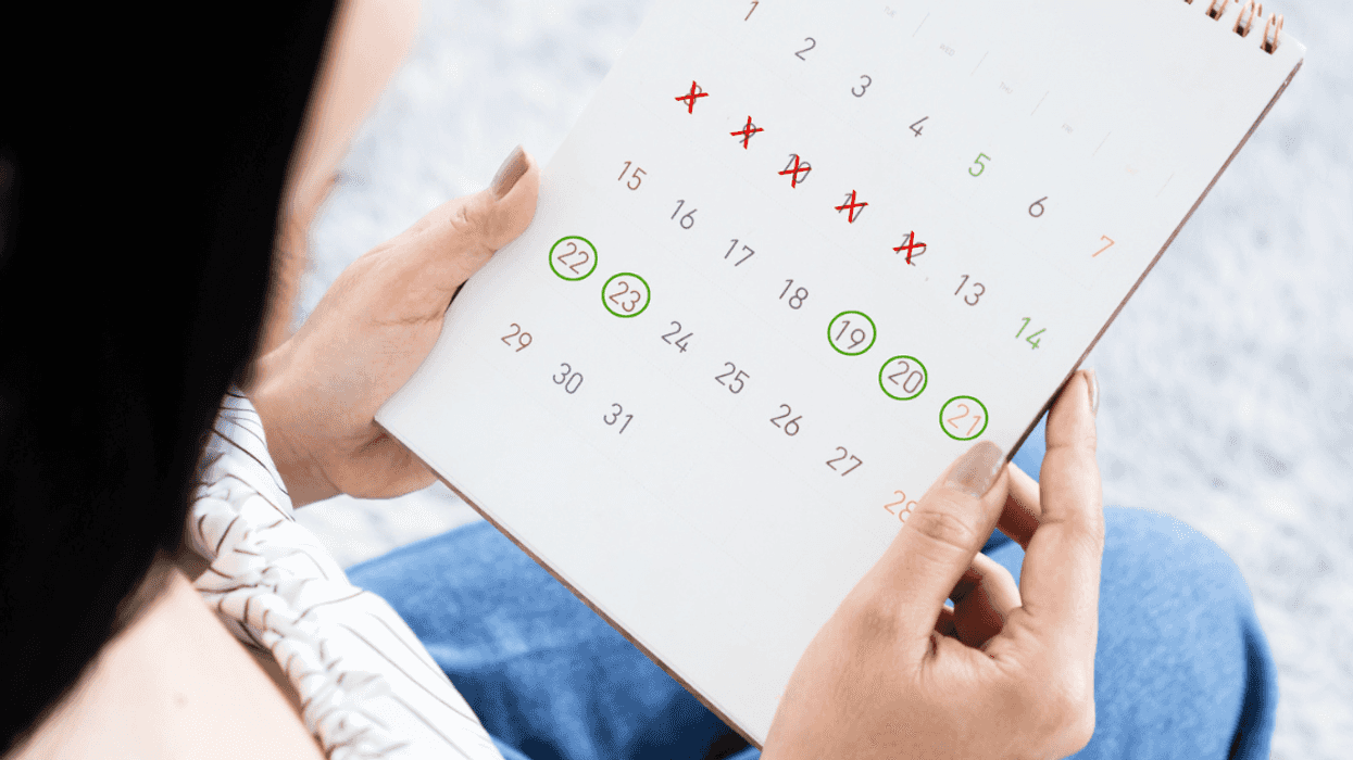 Redditor Called 'Selfish' For Planning Their Wedding On The Day After Their Sister's Birthday