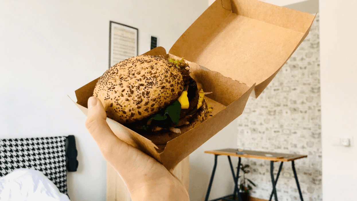 Woman Accused Of 'Disrespecting' Jewish Roommate By Ordering Non-Kosher Takeout To Apartment