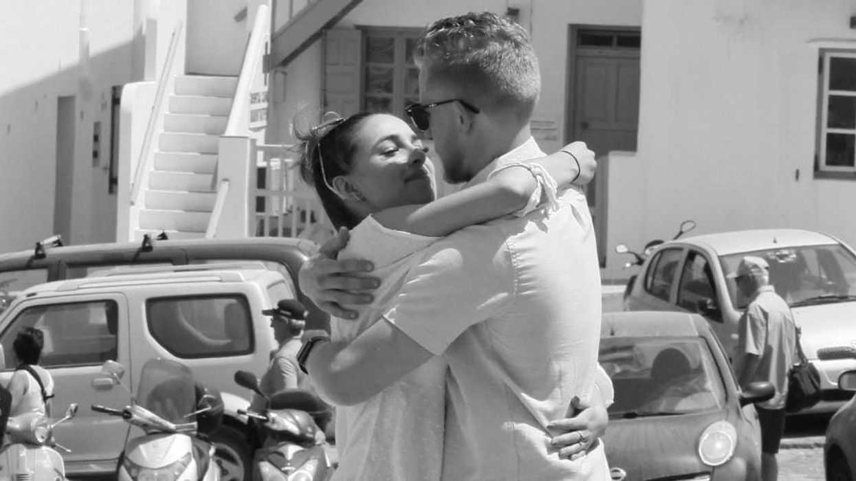 Woman Called Out For Proposing To Her Partner The Day Before Her Sister's Wedding