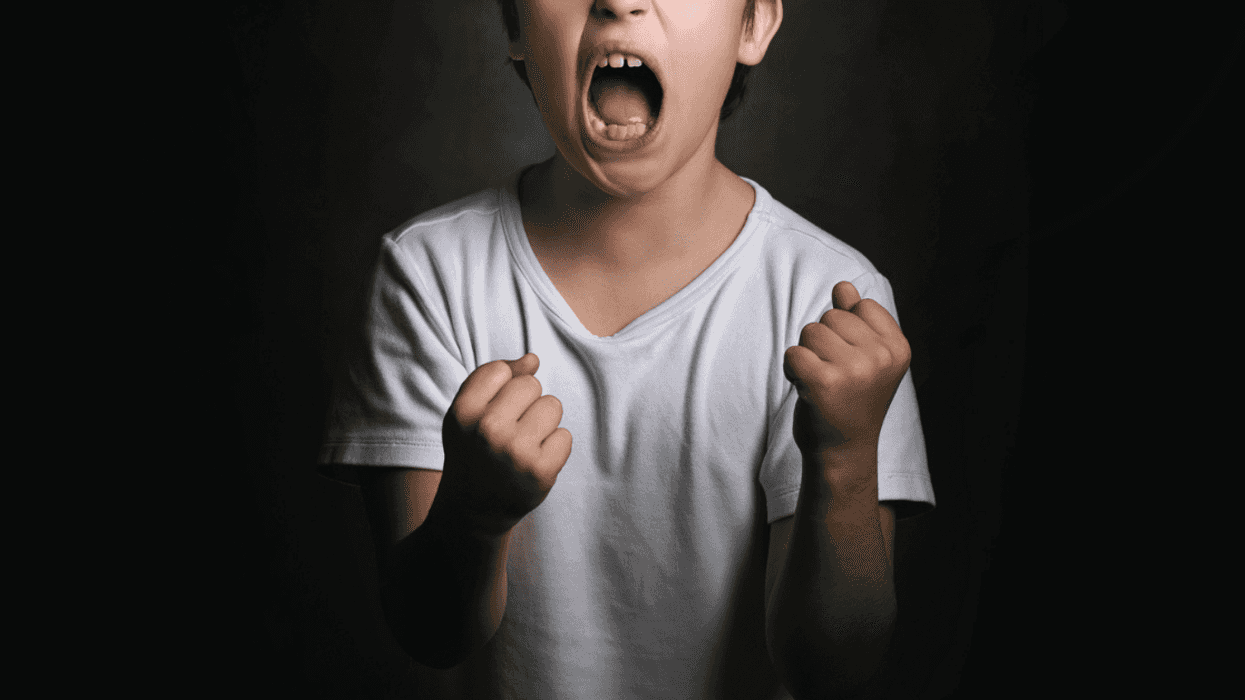 Dad Called Out For Standing Up To Neighborhood Bully Who Threatened His 2-Year-Old Daughter