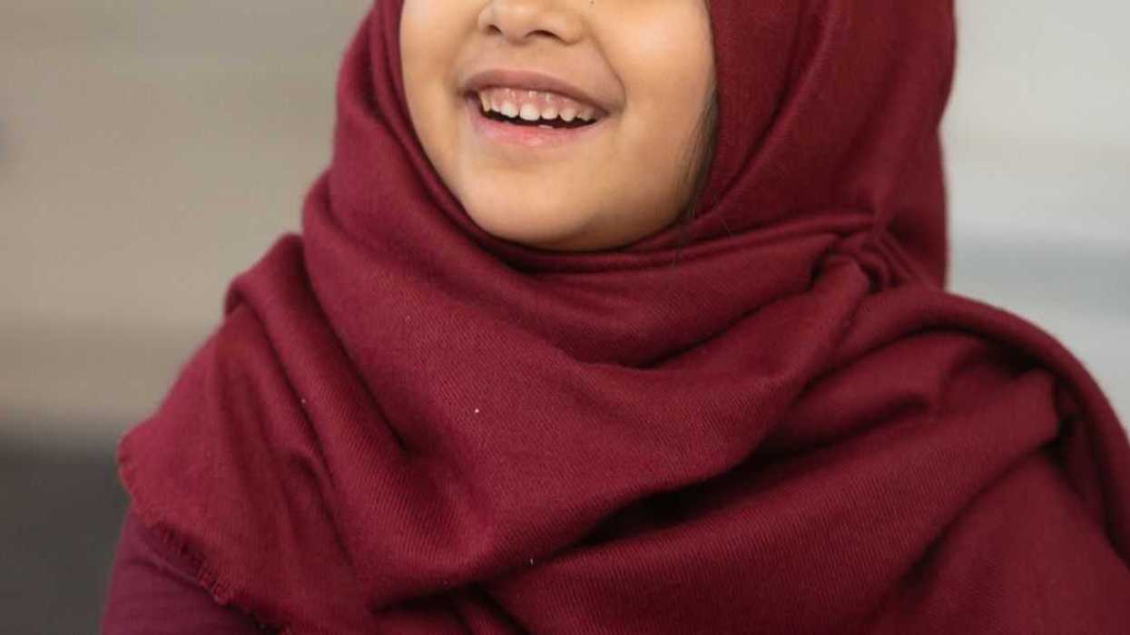 Woman Snaps At Stranger Who Judged Her For Letting Her Young Niece Wear A Hijab After Her Head Injury