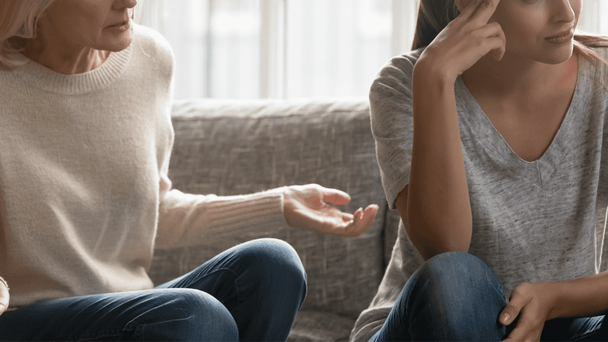 Mom Refuses To Remove Parental Controls From Teen Daughter's Phone Until She Pays For Her Own