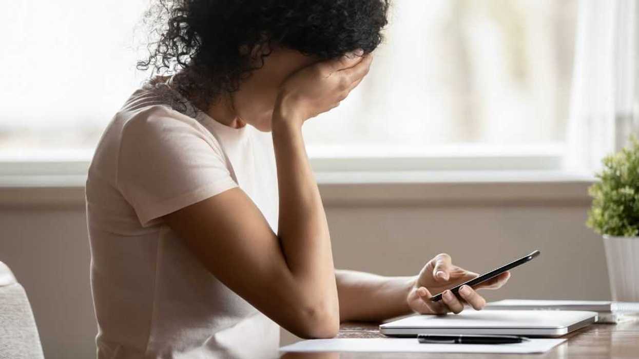 Dad Refuses To Let His Ex-Wife Talk To Their Kids After She Abandoned Them And Gave Up Her Parental Rights
