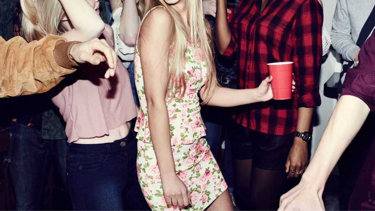 Woman Furious After Her Drunk Friend Refused To Delete A Picture He Took Of Her Topless At A Party