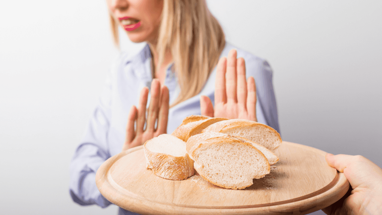Teen Berated For Refusing To Cook For Brother's Girlfriend Who Keeps Coming Up With New Allergies