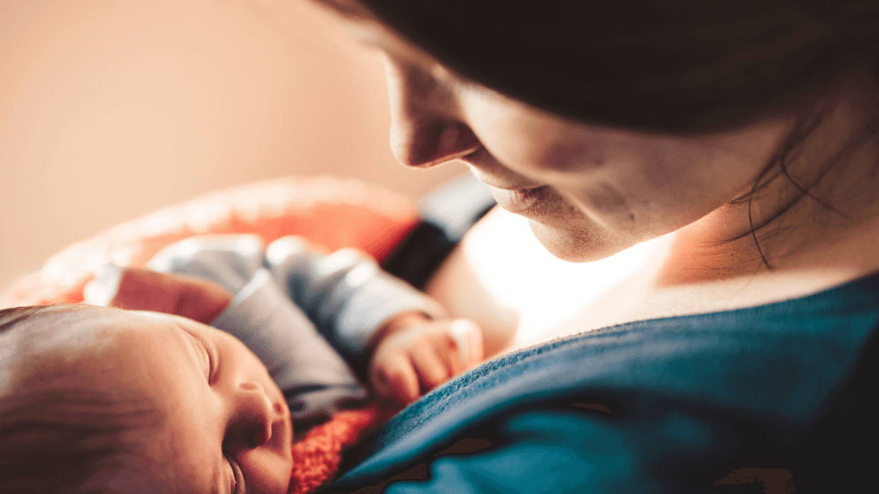 Dad Livid After Wife Breaks 'Promise' Not To Let Anyone Meet Their Newborn Son Before He Does