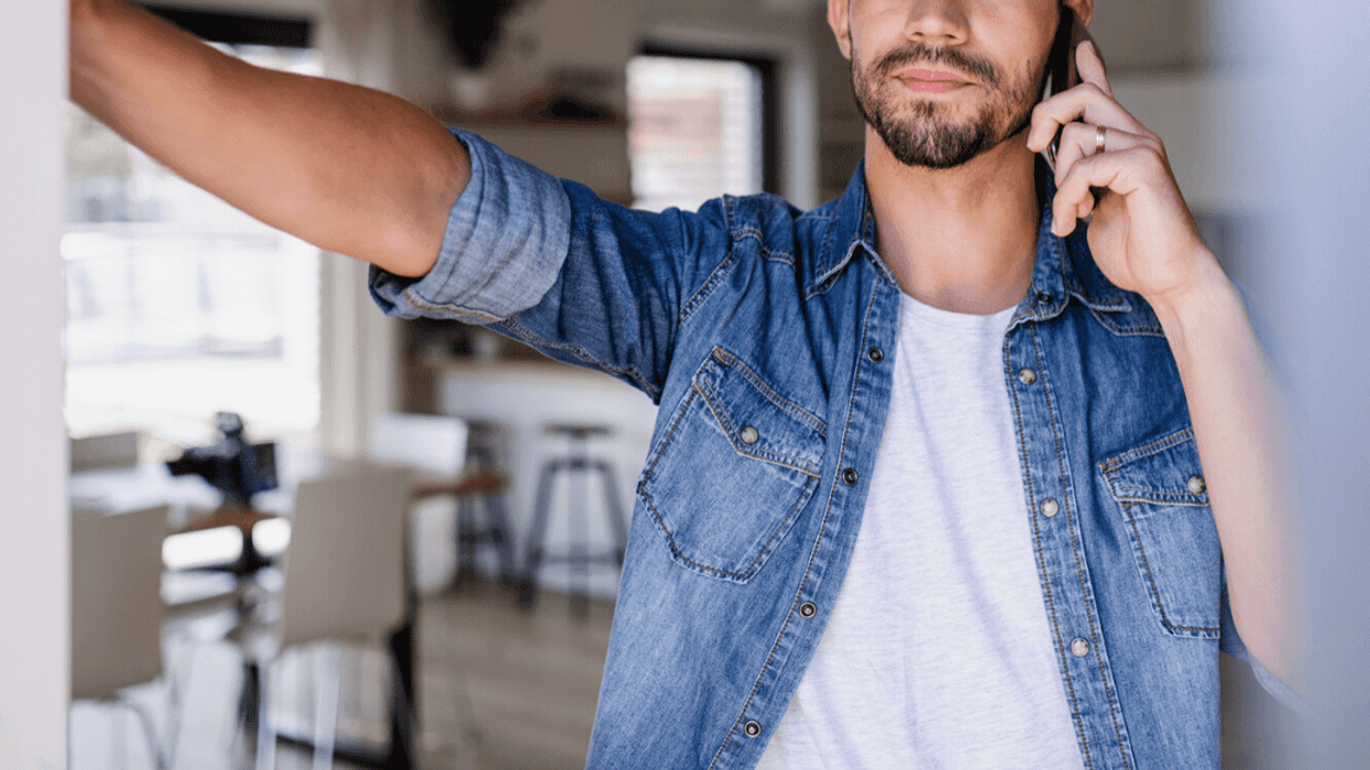 Woman Stunned After Finding Out Her Boyfriend Has Been Faking His Natural Speaking Voice Since They Started Dating