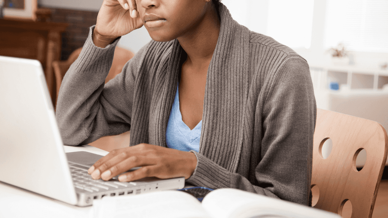 Pawn Shop Manager Threatens Woman After She Refuses To Return Computer That Had Wrong Price On It