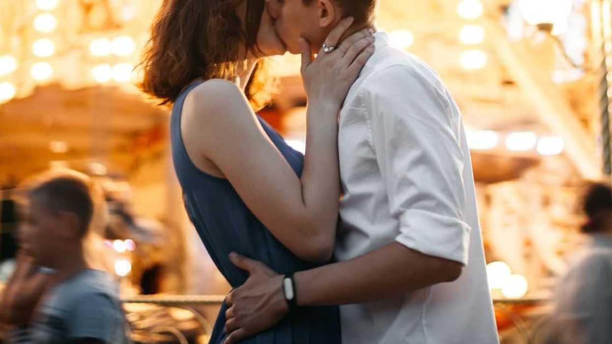 Woman Who Is Carrying Her Sister And Brother-In-Law's Baby Angers Them By Breaking Their 'No Kissing Rule'