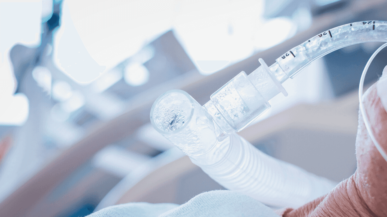 Woman Refuses To Split Her Inheritance With Her Estranged Sister After She Didn't Help Take Care Of Their Cancer-Stricken Father