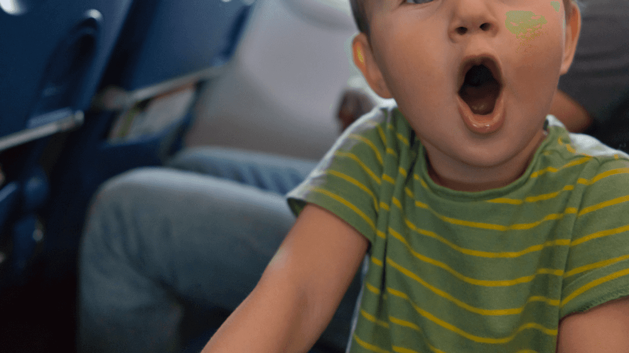 Redditor Asks Parents To 'Control Their Children' After They Won't Stop Kicking Seat During Flight