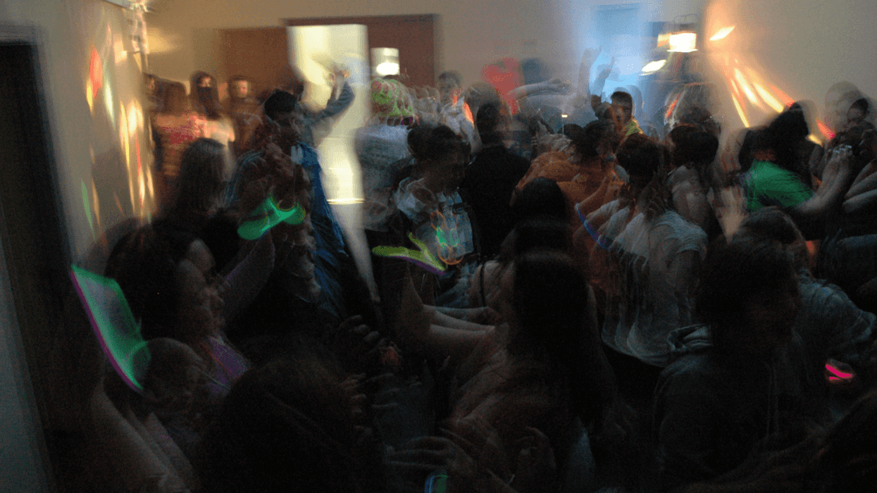 Teen Called Out For Inviting 138 People To Party At Cousin's House Instead Of 'A Few Friends'