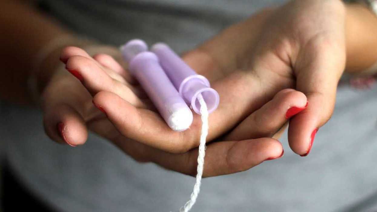 Dad Demands Stepdaughter Stop Throwing Tampons In Trash Because It Makes Sons 'Uncomfortable'