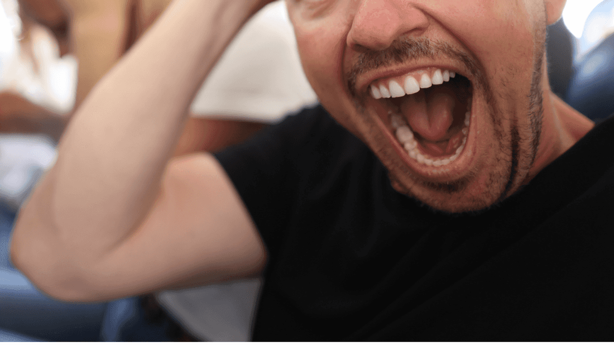 Guy Stirs Drama By Refusing To Change Seats On Flight To Accommodate Honeymooners