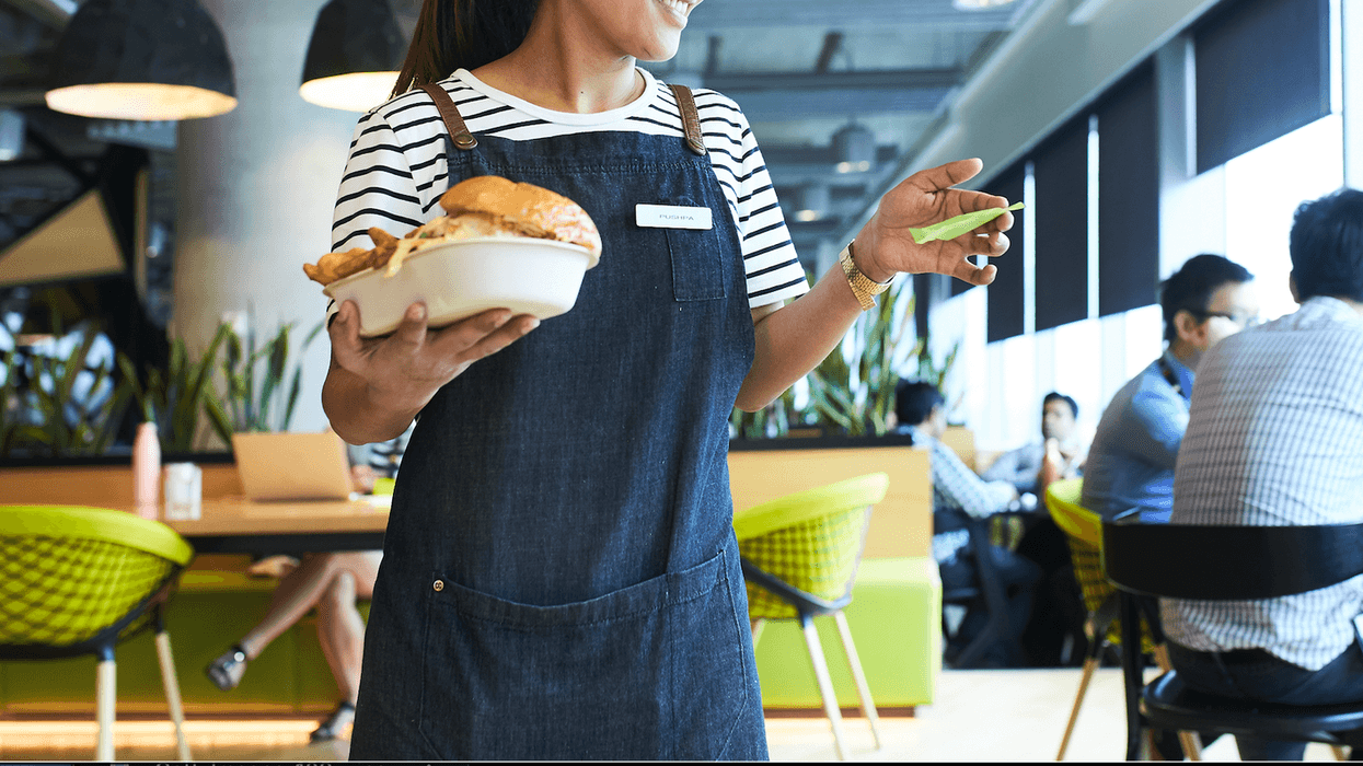 Fast Food Worker Calls Manager 'Delusional' For Asking Her To 'Hold' Her Pee During Eight-Hour Shift