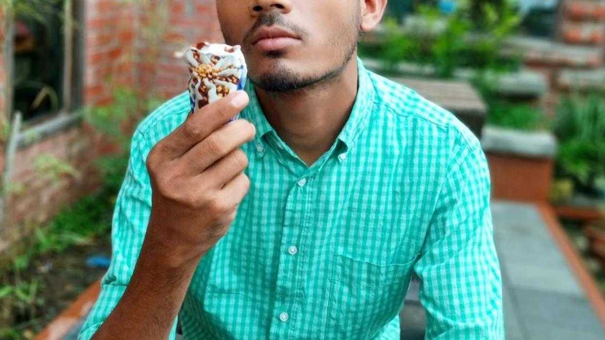 Dad Doesn't Want His Teen Son Counting Calories To Gain Weight Due To His Daughter's Anorexia