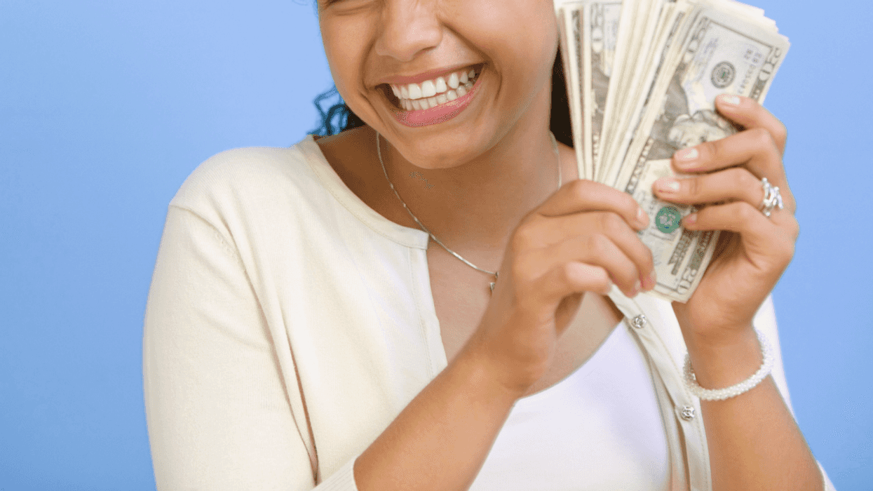 Teen Livid After Parent Demands She Stop Illegally Selling Digital Copies Of Textbooks To Classmates