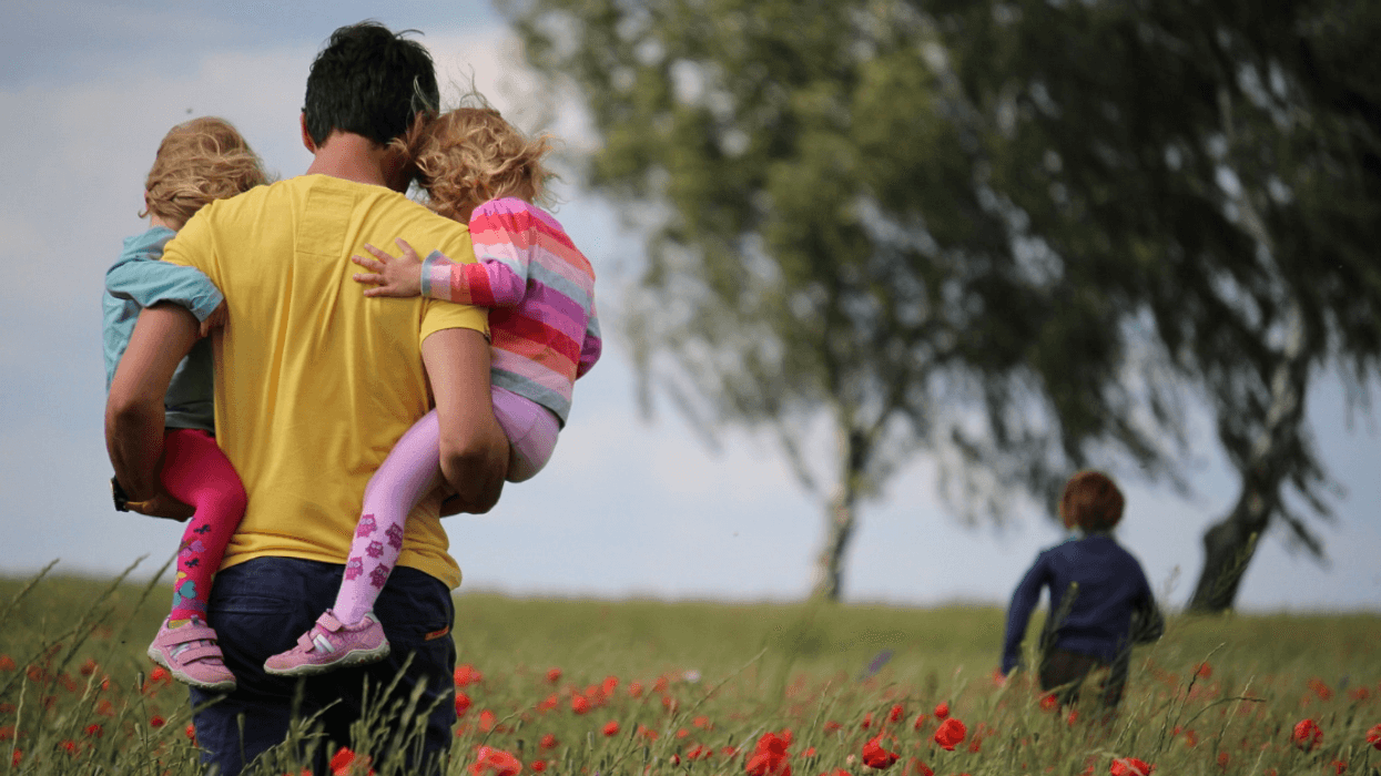 Mom Lashes Out After Ex Announces Plans To Move Kids To Rural Wisconsin And Homeschool Them