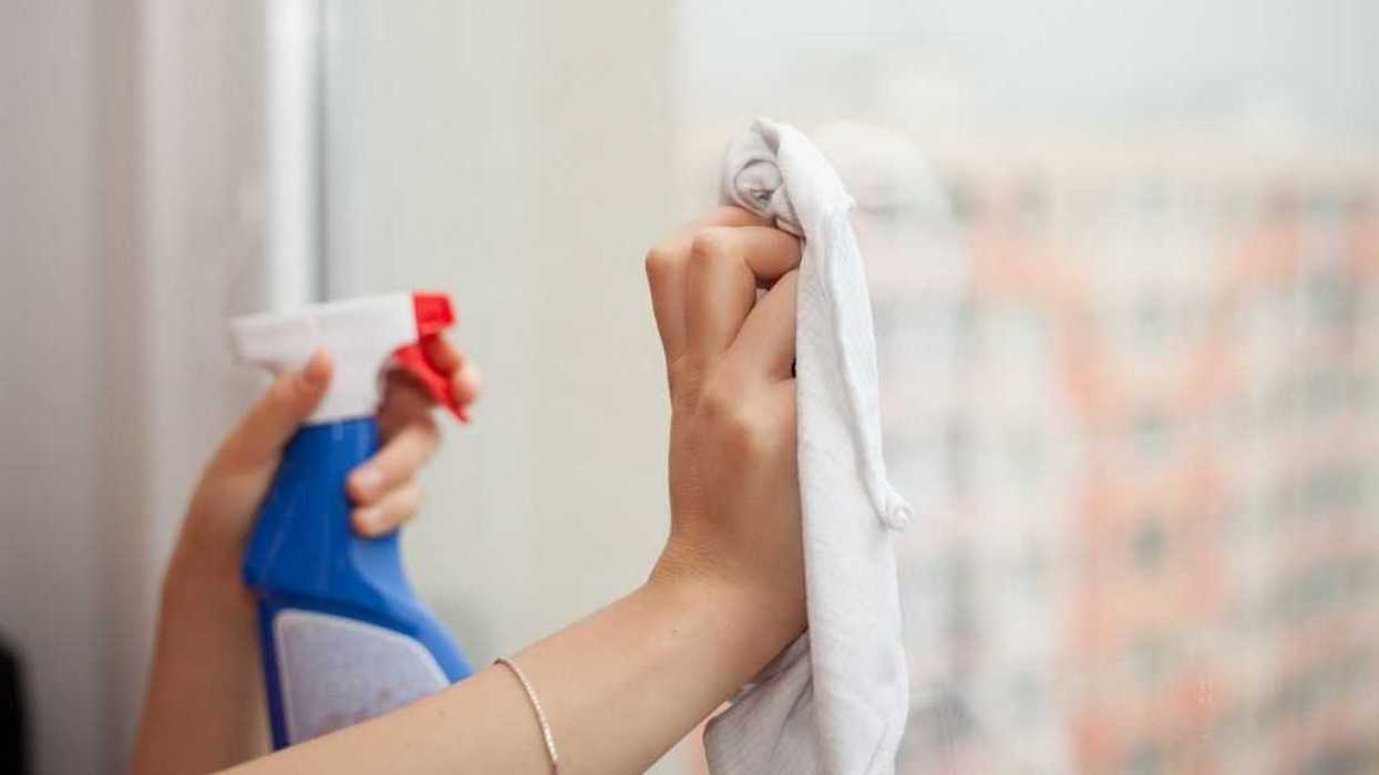 Housekeeper Quits After Employer Refuses To Stop Asking Her To Teach Their Kids Vietnamese