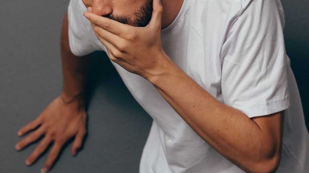 Vegetarian With Medical Condition Scolded For Spitting Out Food Their Mom And Aunt Hid Meat In