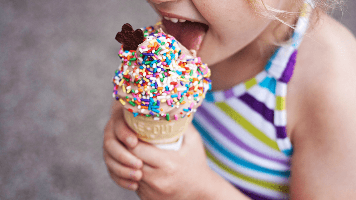 Ice Cream Shop Worker Berated For Serving A Young Girl Without Her Parents Present