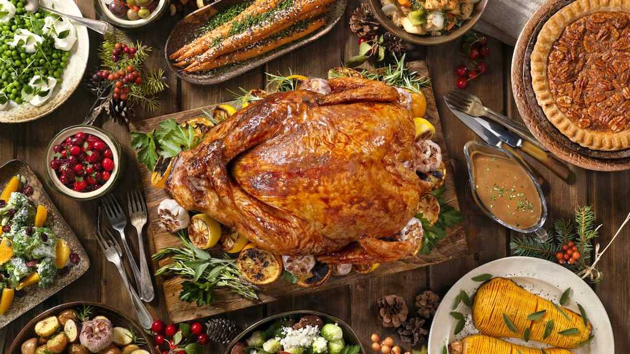 Mom Shuts Down Her Husband After He Berates Her For Not Planning A Thanksgiving Meal