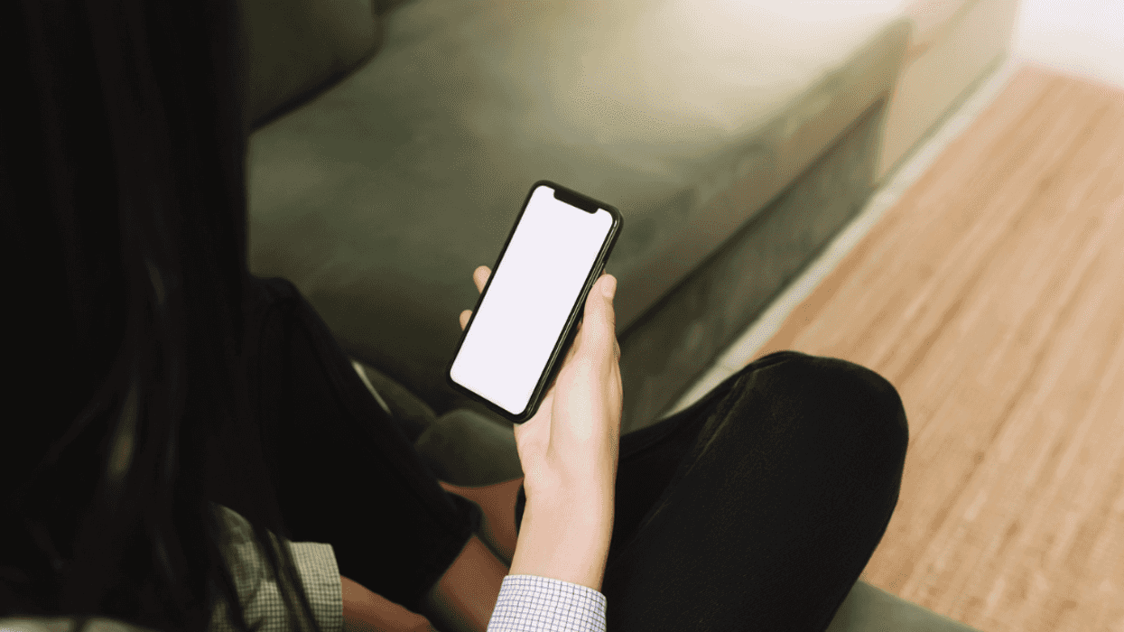 Manager Accused Of Not Being Able To 'Take A Joke' After Writing Up Employee For Catfishing Them