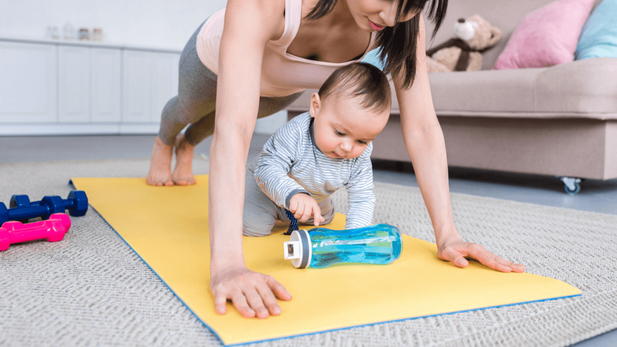 New Mom Claps Back After Her Sister Calls Her 'Vain' For Exercising Post-Pregnancy