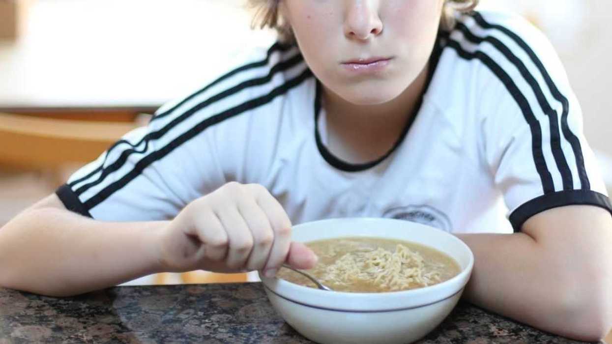 Kid Claps Back After His Grandma Tries To Force Him To Eat Food He Might Be Allergic To