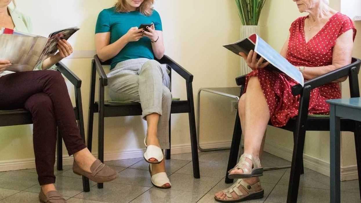 Woman Livid After Her Doctor's Secretary Announces Her Private Health Information To The Waiting Room