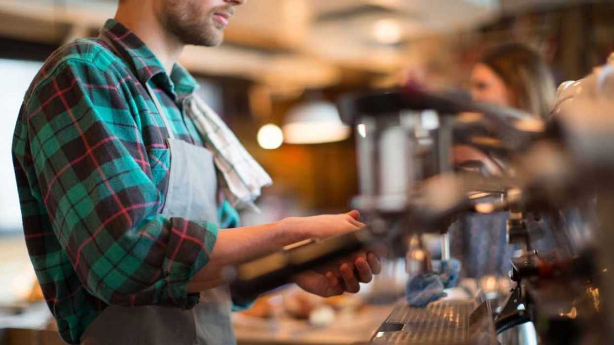 Teen Barista Called Out For 'Pretending To Get Fired' Anytime A Customer Gets Too Hostile
